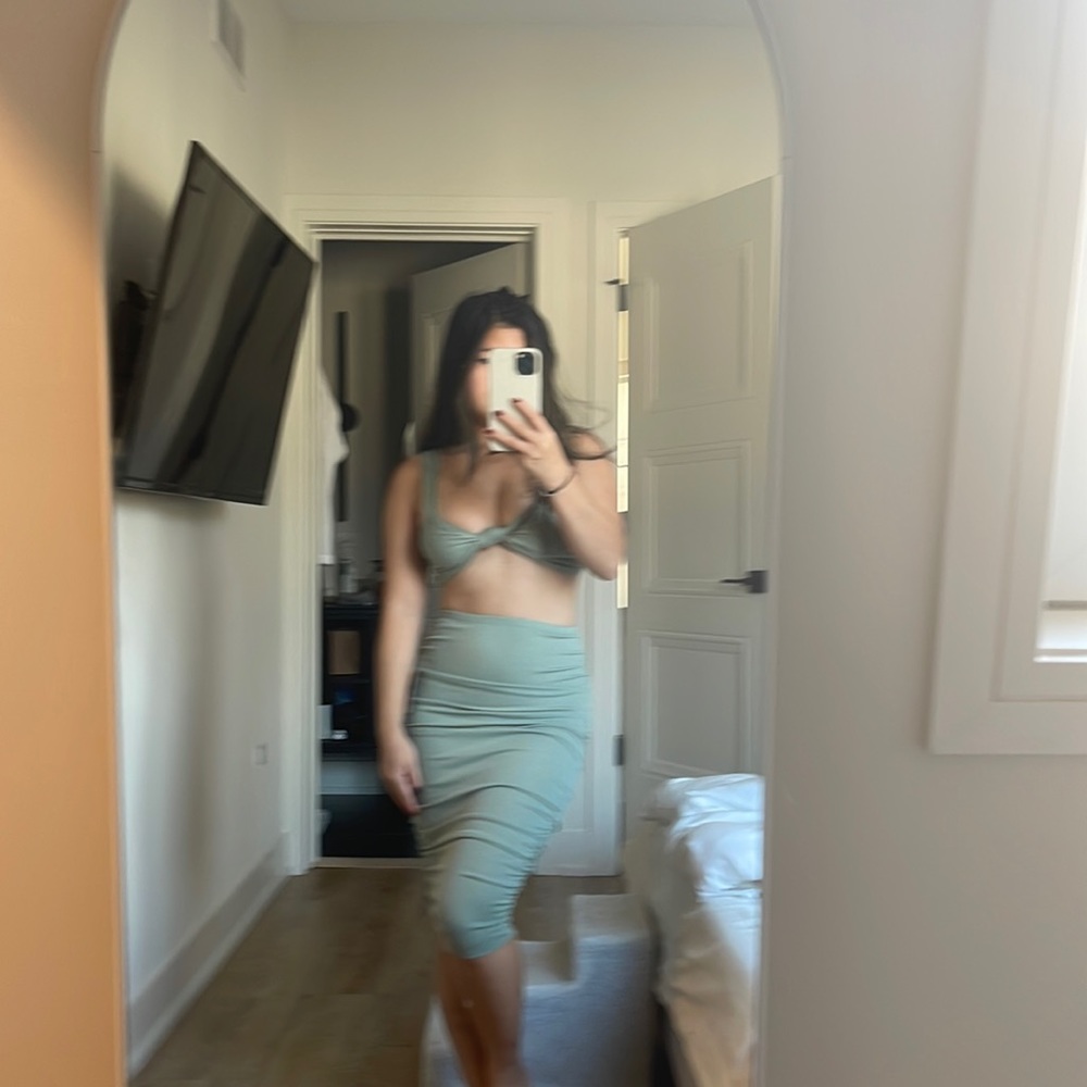 Never worn real 2 piece set